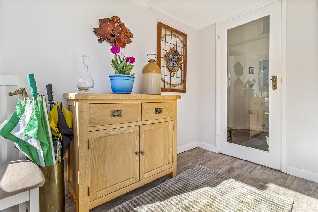 45 Fernhurst Drive-006.JPG