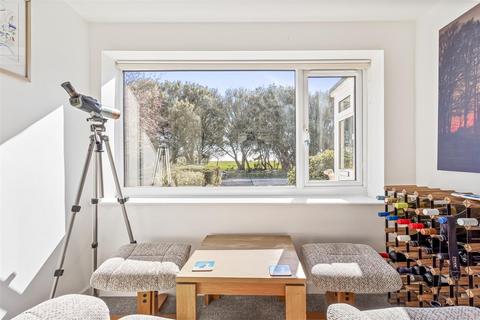 3 bedroom detached bungalow for sale, Fernhurst Drive, Goring-By-Sea, Worthing