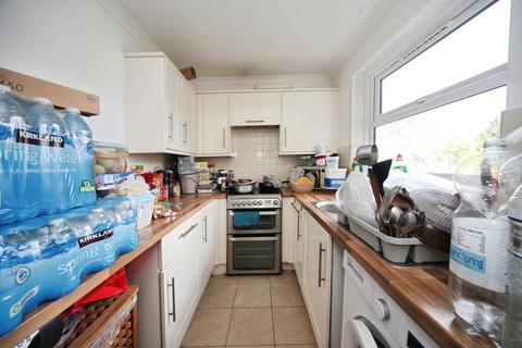 1 bedroom ground floor flat for sale, Gardenia Avenue, Luton