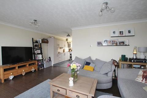 3 bedroom terraced house for sale, Vetch Walk, Haverhill CB9