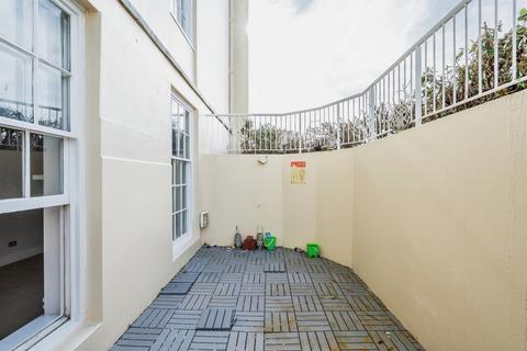 1 bedroom ground floor flat for sale, College Road, Seaford
