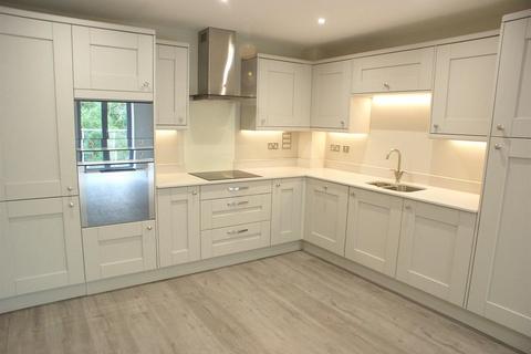 1 bedroom flat to rent, 30 Queens Road, Weybridge