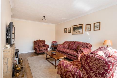 undefined, The Meadow, Crawley RH10