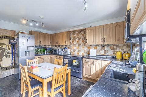 undefined, Fleetway, Basildon SS16