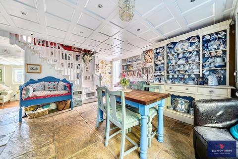 3 bedroom detached house for sale, Whaddon Road, Newton Longville, Buckinghamshire, MK17