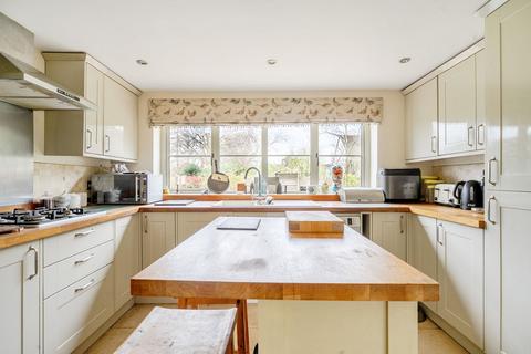 undefined, Upper End, Eckington, WR10