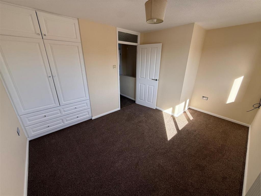 Llys road bed1.jpg