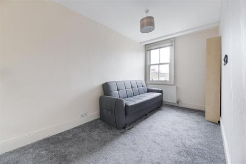 1 bedroom flat to rent, Acton Street, London