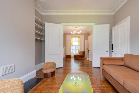 3 bedroom house to rent, Grafton Road, London NW5