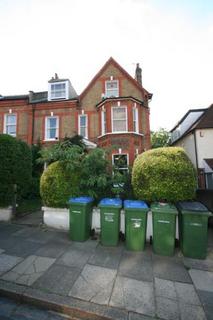 2 bedroom flat to rent, Foyle Road