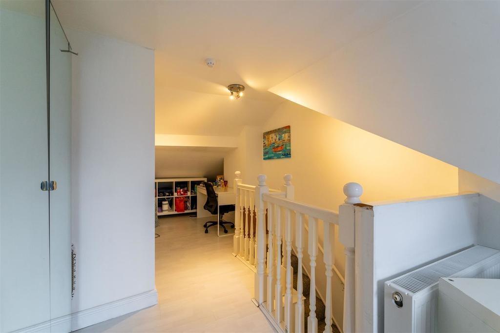 Harborne-park-road-b17-0ps-987868