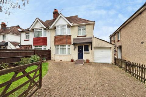 undefined, Hollydene Villas, Hythe, Southampton, Hampshire, SO45 4HU