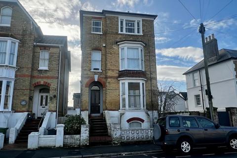 undefined, Flat C, 45 The Strand, Ryde, Isle of Wight, PO33 1JE