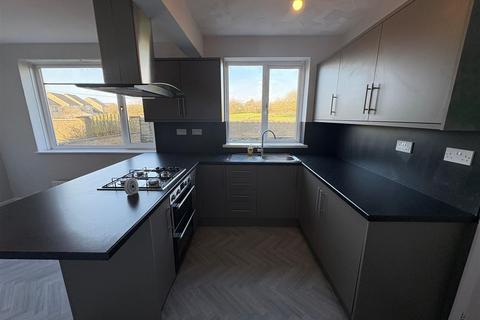 undefined, Greenton Crescent, Queensbury