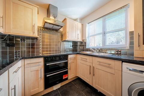 2 bedroom maisonette for sale, Cooper Close, Greenhithe, Kent