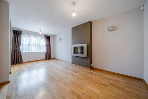 2 bedroom maisonette for sale, Cooper Close, Greenhithe, Kent