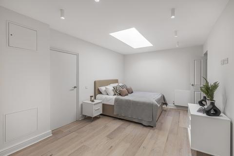 2 bedroom apartment to rent, Devonshire Street, Marylebone, W1G