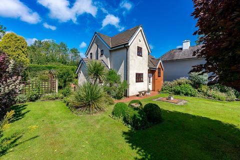 4 bedroom detached house for sale, Mesne Lea Road, Worsley, M28