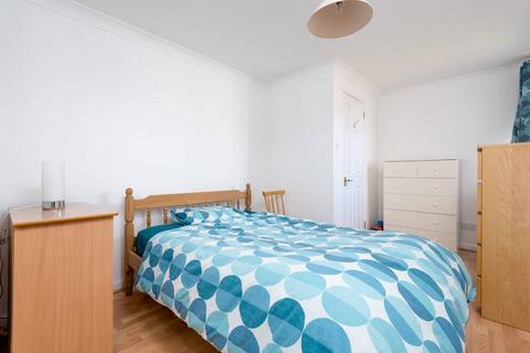 2 bedroom flat for sale, 12/10 Russell Gardens, Edinburgh, EH12 5PG