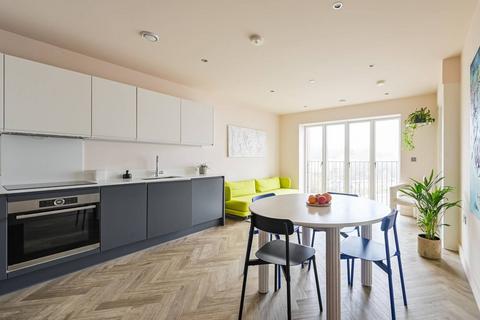 1 bedroom flat for sale, Grovelea Court, LONDON E3