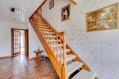 4 bedroom detached house for sale, Severn Road, Porthcawl, Bridgend County Borough