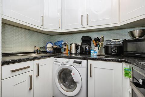 undefined, Chesham Road, GUILDFORD, Surrey, GU1