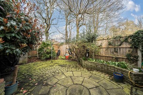 3 bedroom end of terrace house for sale, Helegan Close, Orpington