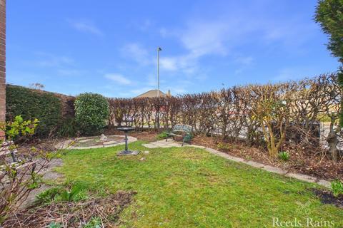 3 bedroom semi-detached house for sale, Limbrick Avenue, Durham TS19