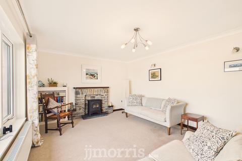 3 bedroom detached bungalow for sale, Tir Treharne, Newport, Pembs SA42 0RN