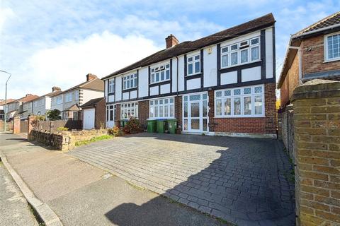 4 bedroom semi-detached house for sale, Oaklands Close, Bexleyheath DA6