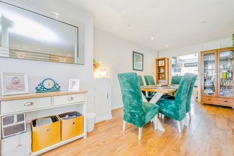 3 bedroom terraced house for sale, Pennsylvania, Llanedeyrn, Cardiff