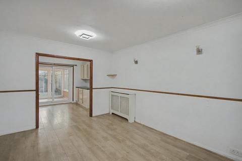 undefined, Weston Green, Dagenham RM9