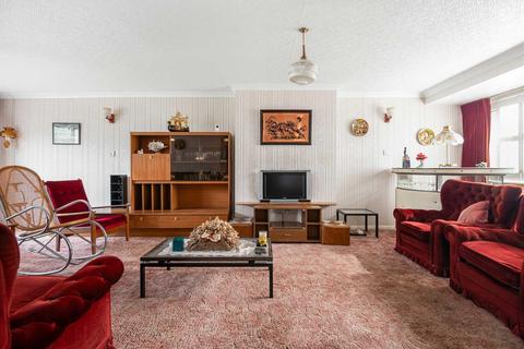 3 bedroom semi-detached house for sale, Seafield Road, Arnos Grove, N11