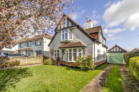 3 bedroom detached bungalow for sale, Brooklyn Avenue, West Worthing