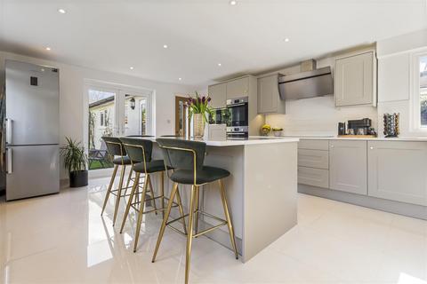 3 bedroom detached bungalow for sale, Brooklyn Avenue, West Worthing