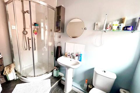 4 bedroom link detached house for sale, Holyport, Maidenhead, Berkshire, SL6