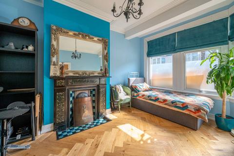 undefined, Henniker Gardens, East Ham, London, E6