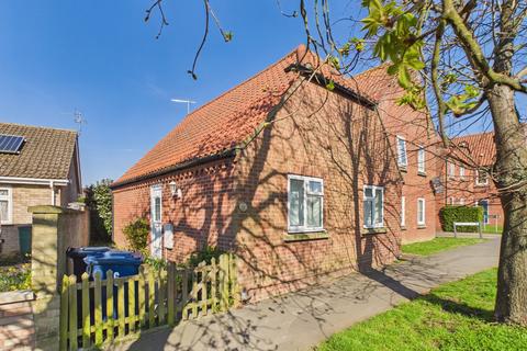 2 bedroom flat for sale, High Street, Cottenham
