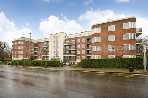 undefined, Riverside Drive, NW11