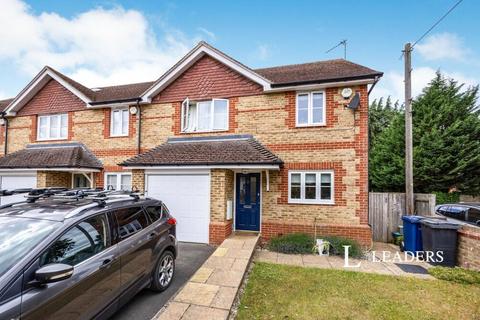 3 bedroom house to rent, Richmond Road, Godalming, GU7