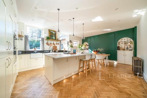 undefined, Longcross Road, Longcross, Chertsey, KT16