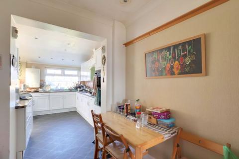 3 bedroom semi-detached house for sale, Midholm Road, Shirley