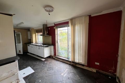 undefined, 17 Wye Road, Walsall WS3 1NT