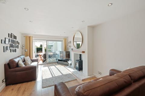 3 bedroom semi-detached house for sale, Birmingham Road, Marlbrook, B61