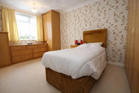 2 bedroom detached bungalow for sale, Charden Road, Bishopstoke, Eastleigh