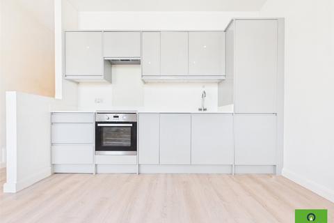 1 bedroom flat to rent, High Street, Hornchurch RM12