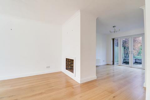 3 bedroom semi-detached house to rent, Althorp Road, St Albans, AL1