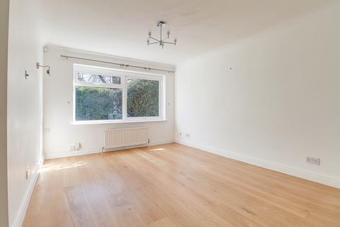 3 bedroom semi-detached house to rent, Althorp Road, St Albans, AL1