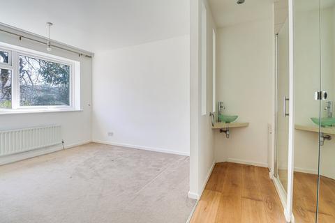 3 bedroom semi-detached house to rent, Althorp Road, St Albans, AL1