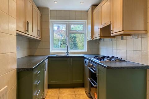 3 bedroom semi-detached house to rent, Althorp Road, St Albans, AL1